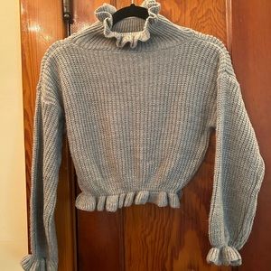 Gray cropped sweater!